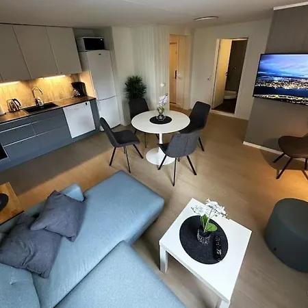 Moderne Sentral Leilighet Med 3 Soverom - Saltus Tromso Exterior photo